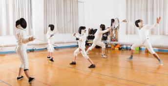 language camp fencing